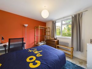 Photo 16- click for photo gallery